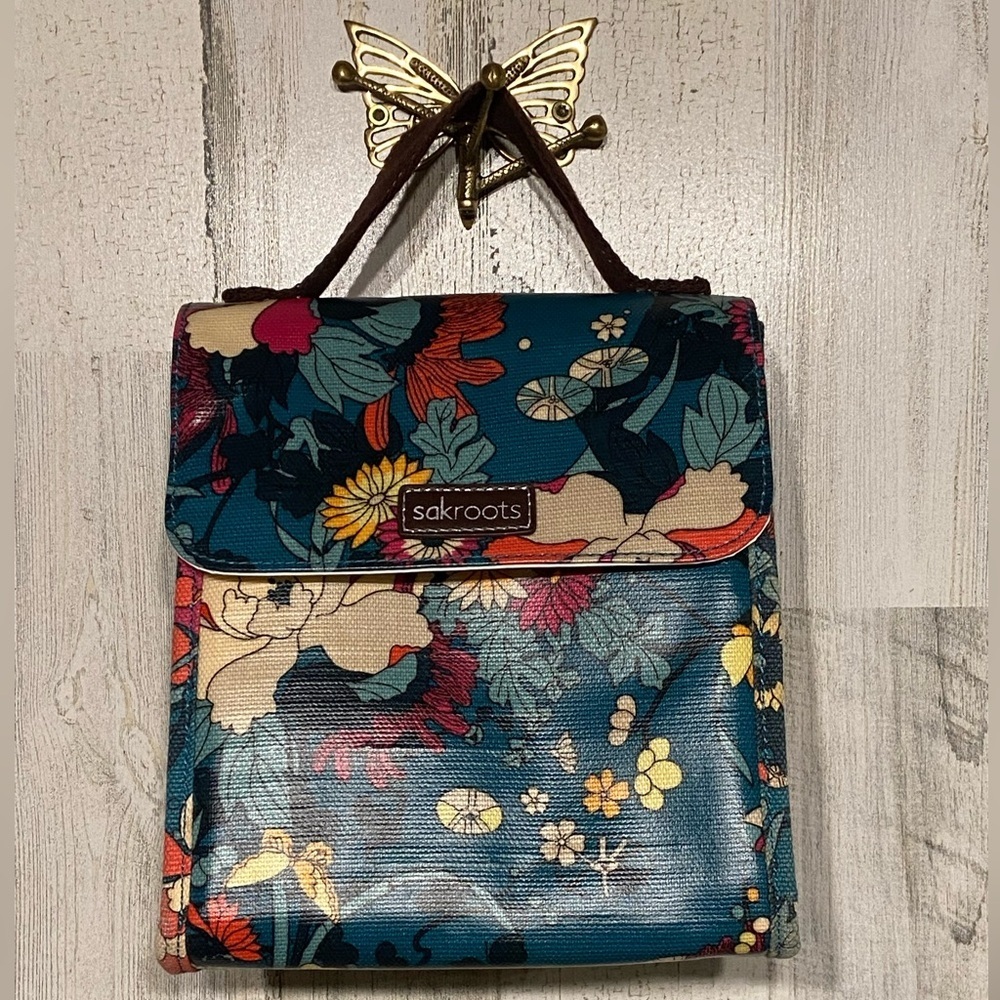 Sakroota Blue Pink Floral Flap Lunch Bag